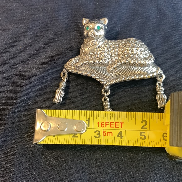 Avon brooch - Picture 3 of 3